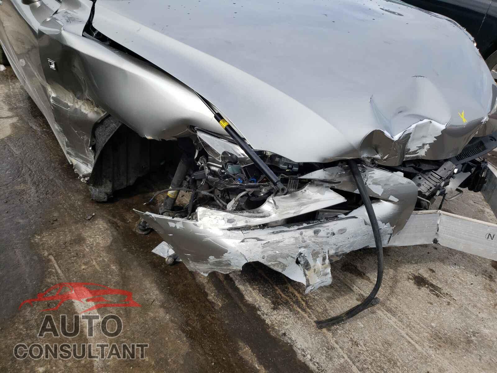 LEXUS IS 2016 - JTHBA1D24G5027642