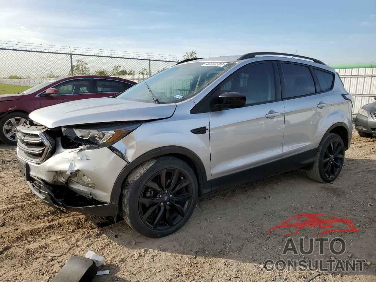 FORD ESCAPE 2017 - 1FMCU0GD9HUC78194