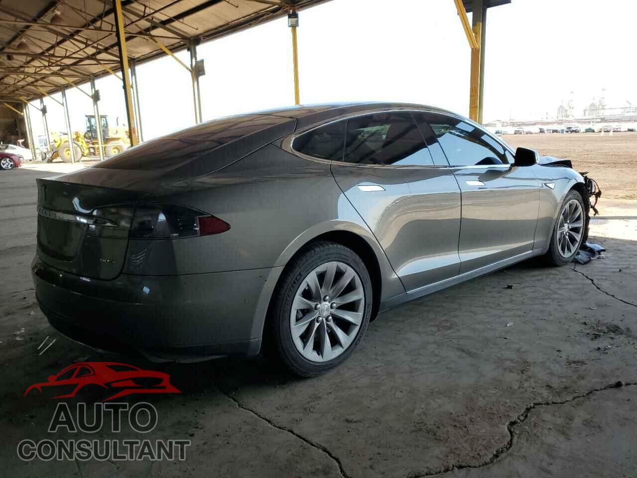 TESLA MODEL S 2016 - 5YJSA1E26GF131161