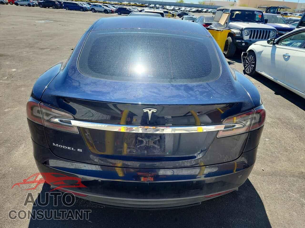 TESLA MODEL S 2015 - 5YJSA1S1XFF080564