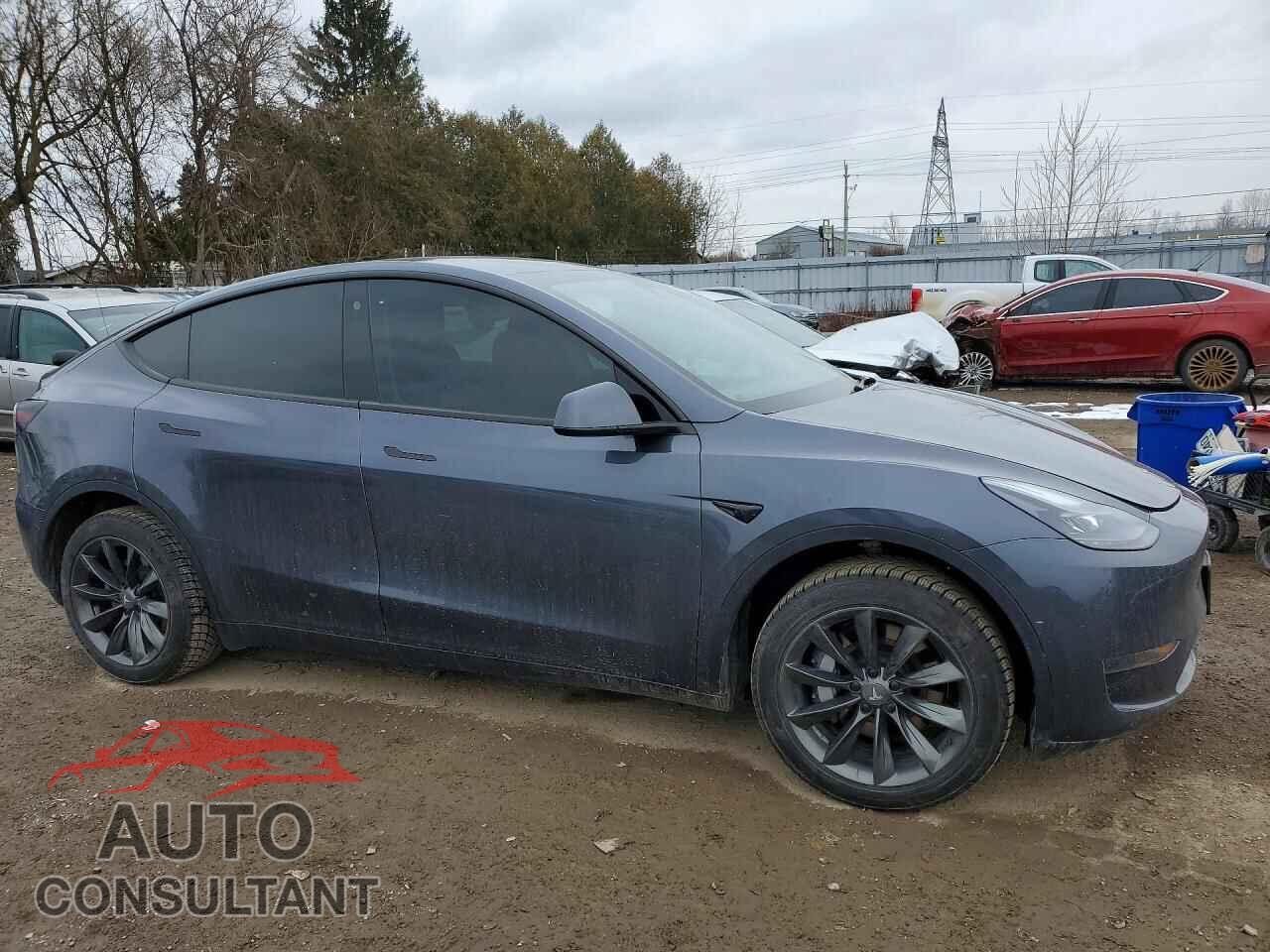 TESLA MODEL Y 2023 - LRWYGDFD7PC227191