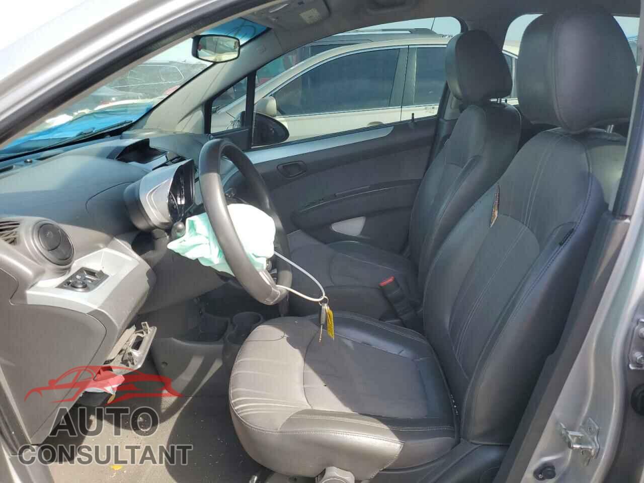 CHEVROLET SPARK 2014 - KL8CD6S94EC554950