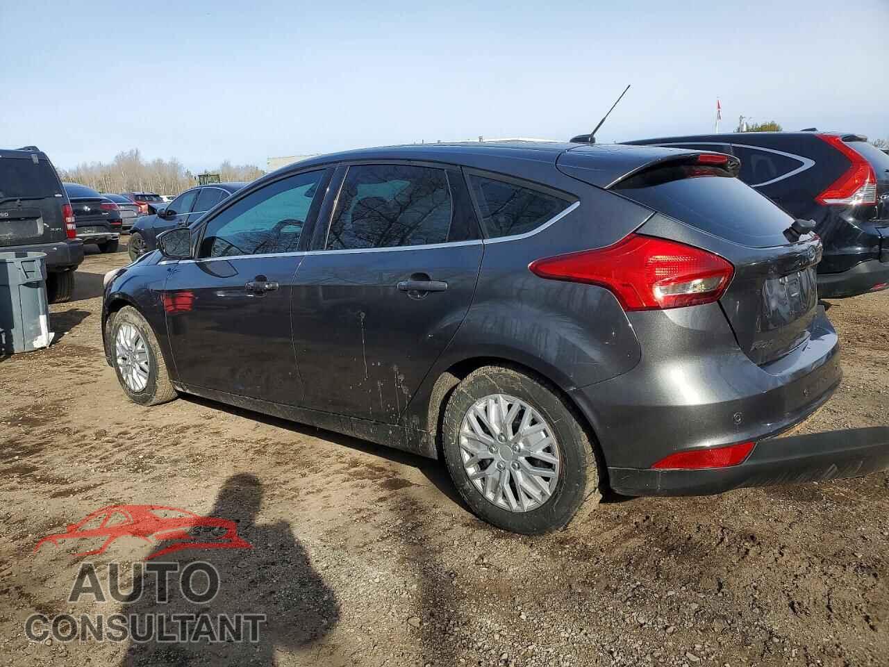 FORD FOCUS 2017 - 1FADP3N20HL292984