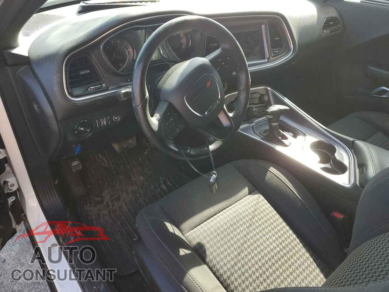 DODGE CHALLENGER 2018 - 2C3CDZAG1JH318261