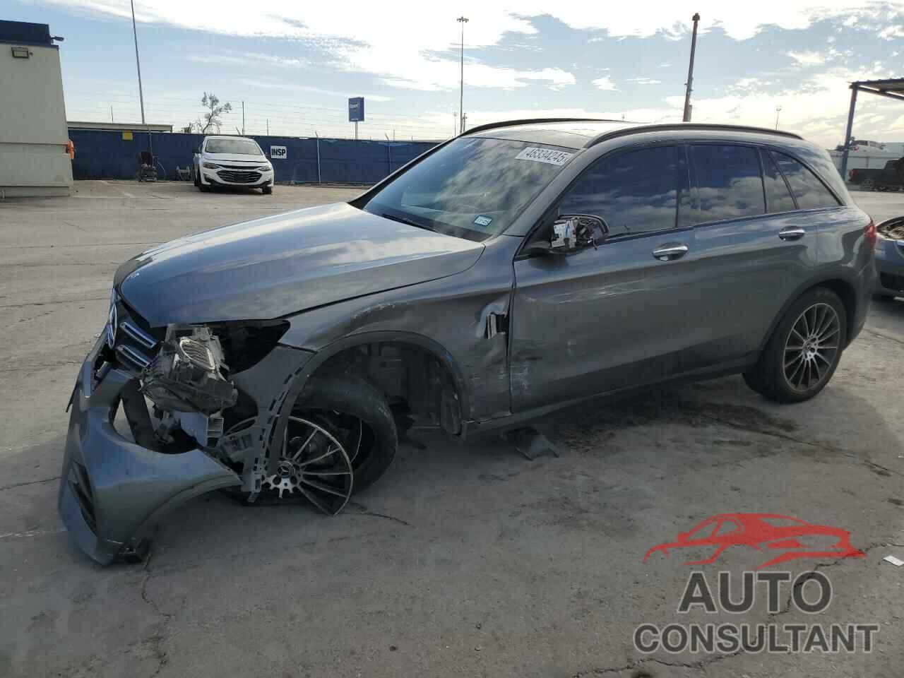 MERCEDES-BENZ GLC-CLASS 2018 - WDC0G4JB3JV094036