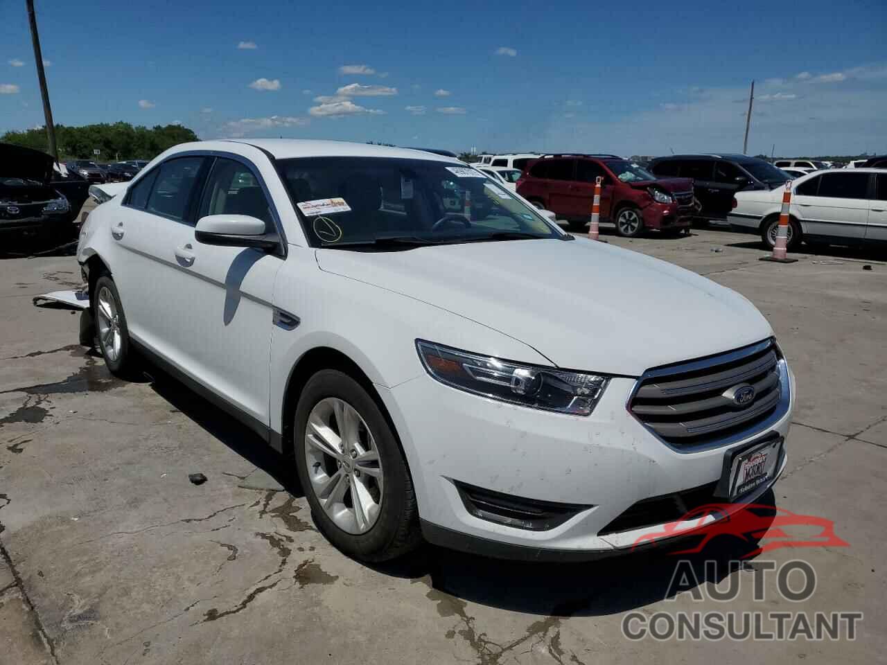 FORD TAURUS 2017 - 1FAHP2E80HG138963