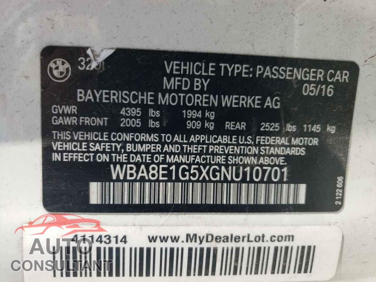 BMW 3 SERIES 2016 - WBA8E1G5XGNU10701