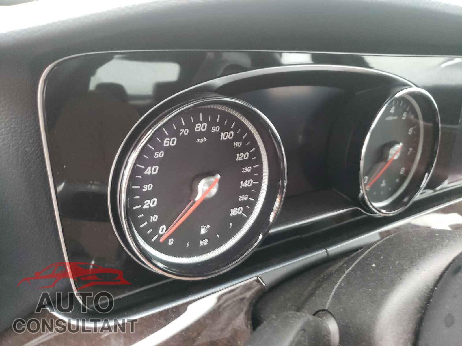 MERCEDES-BENZ E CLASS 2017 - WDDZF4KB9HA056204