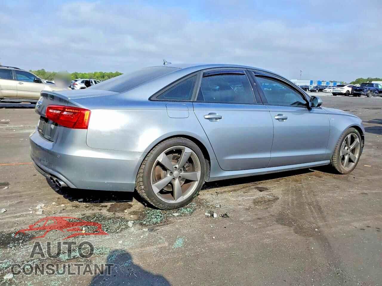 AUDI S6/RS6 2014 - WAUF2AFC1EN078001