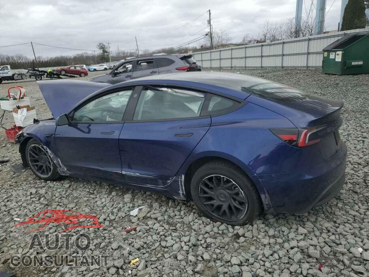 TESLA MODEL 3 2024 - 5YJ3E1EAXRF829940