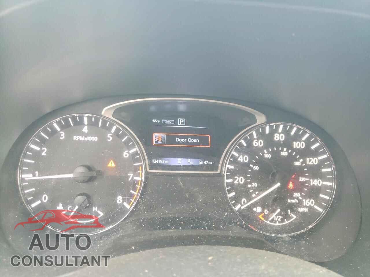 NISSAN PATHFINDER 2020 - 5N1DR2CM0LC617110