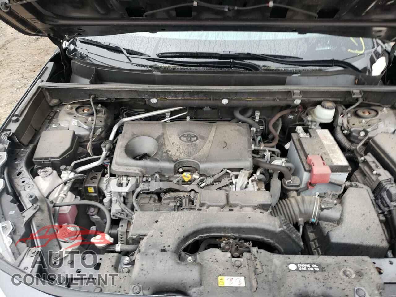 TOYOTA RAV4 2019 - JTMP1RFV0KD018853