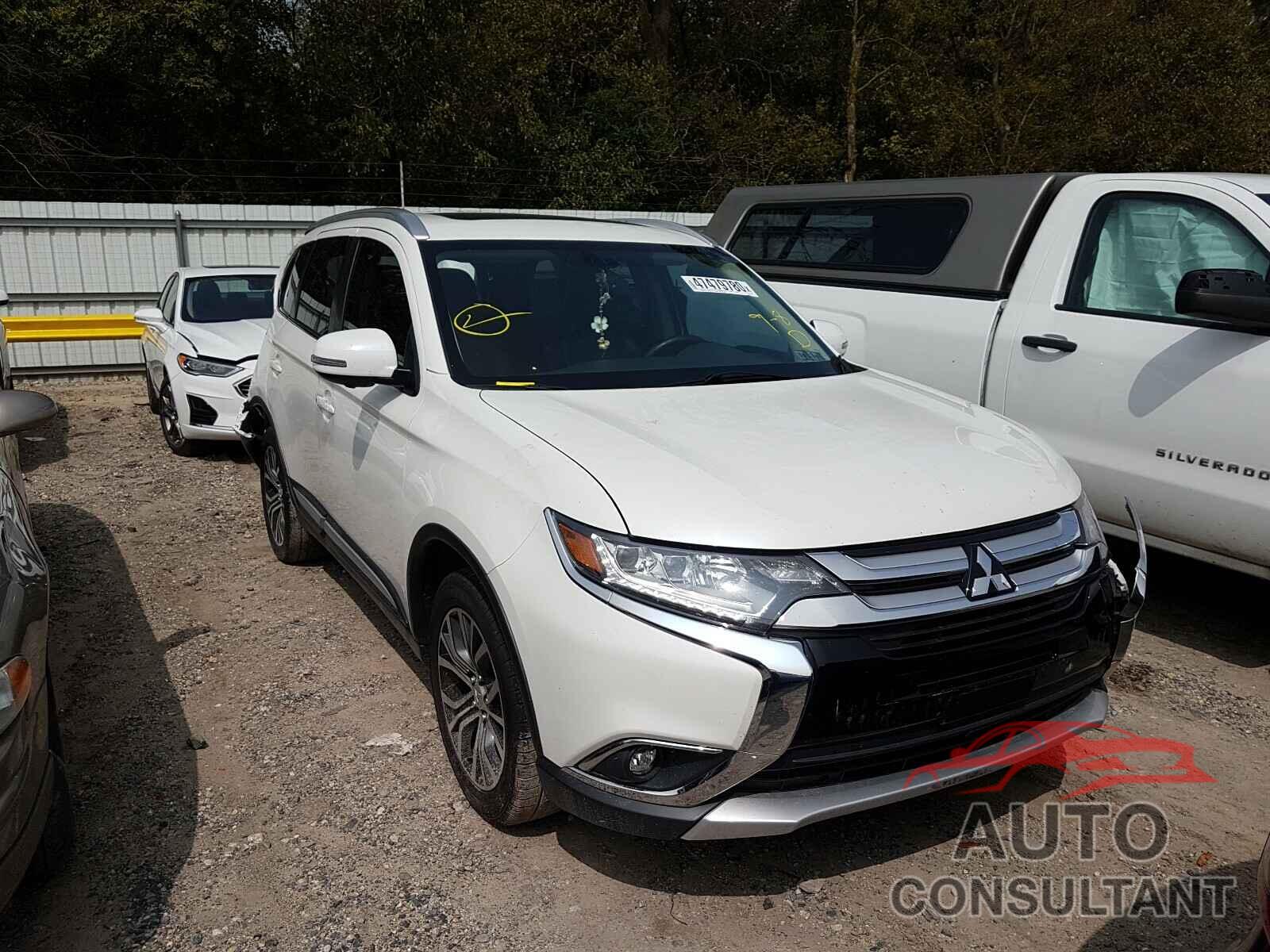 MITSUBISHI OUTLANDER 2018 - JA4AZ3A35JZ034432