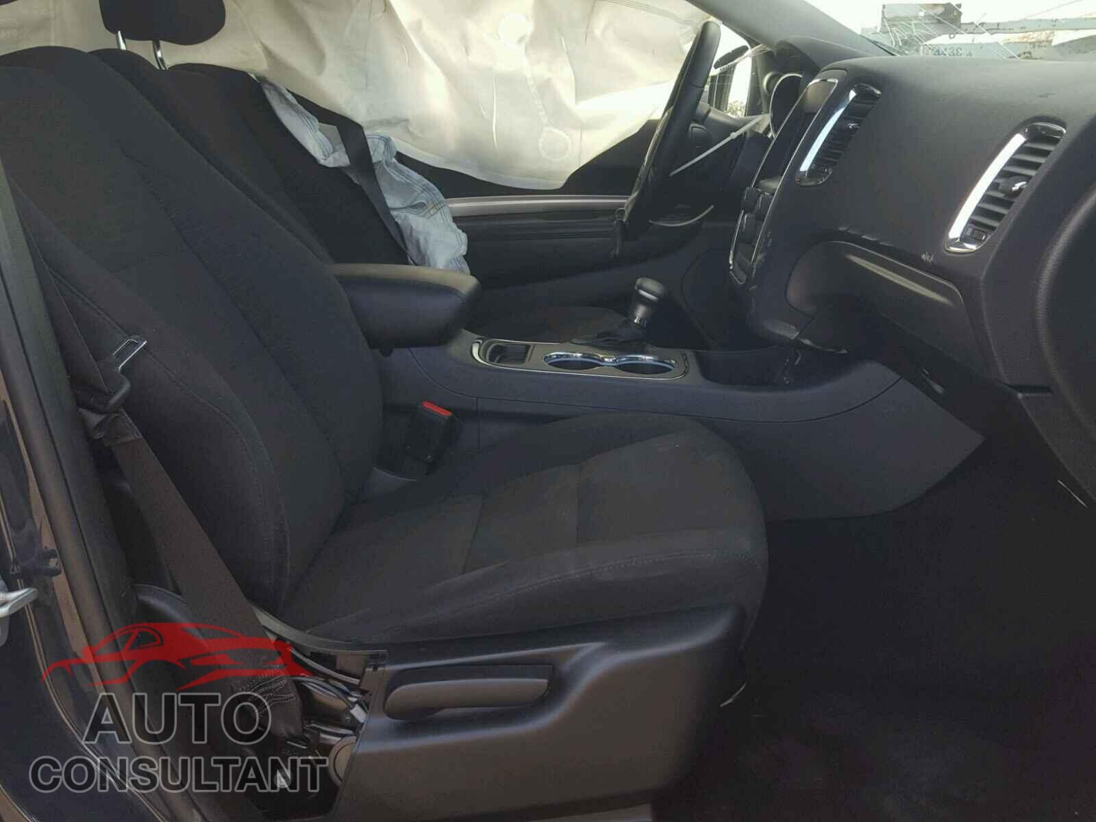 DODGE DURANGO SXT 2018 - 1C4RDHAG5JC186236