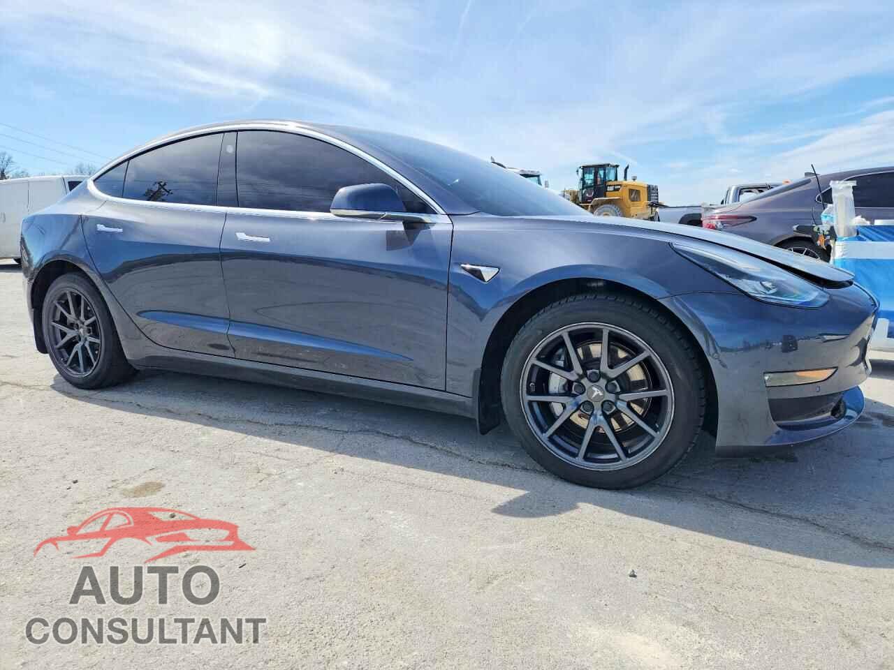 TESLA MODEL 3 2019 - 5YJ3E1EB0KF209581