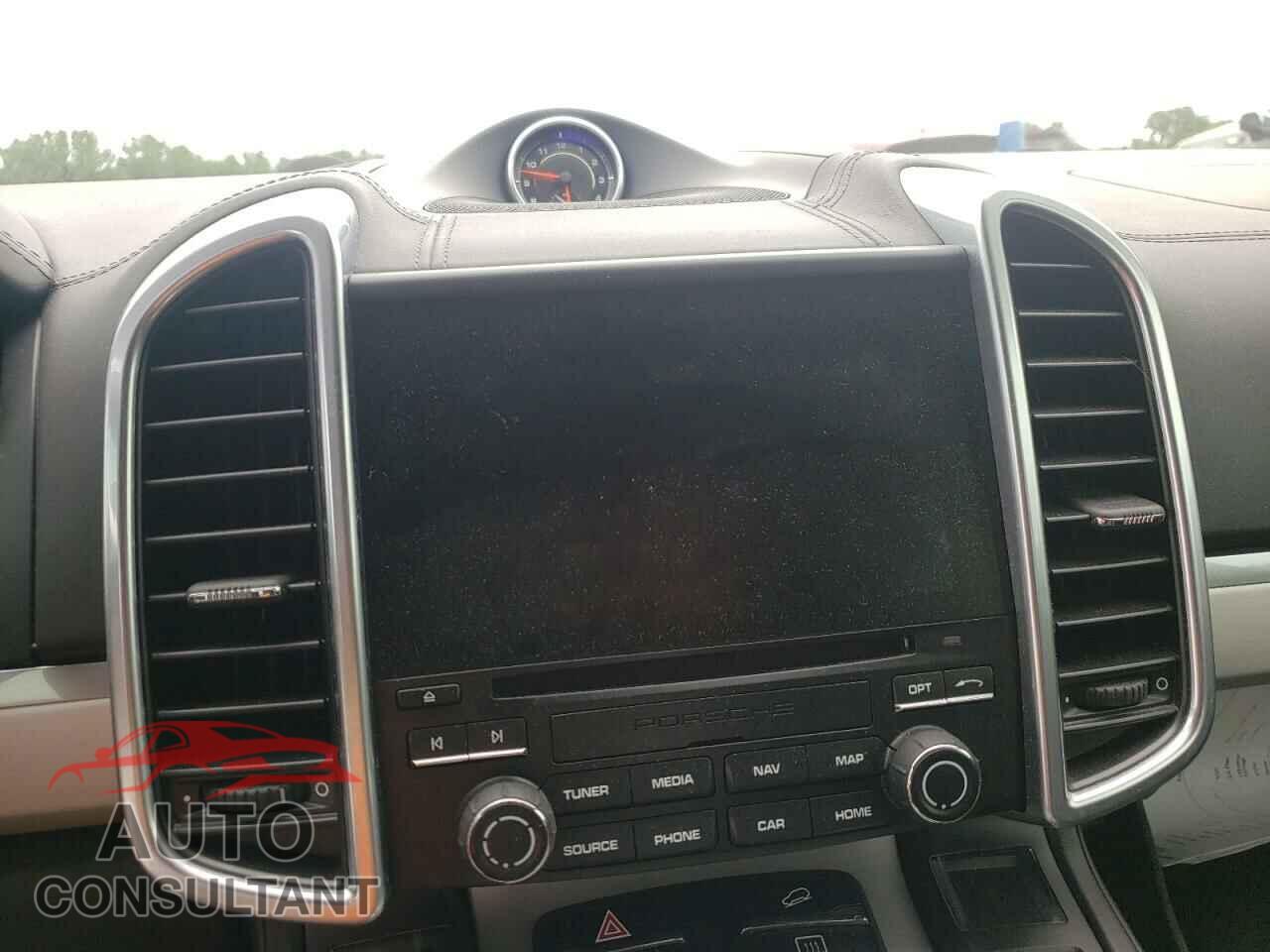 PORSCHE CAYENNE 2017 - WP1AD2A20HLA82230