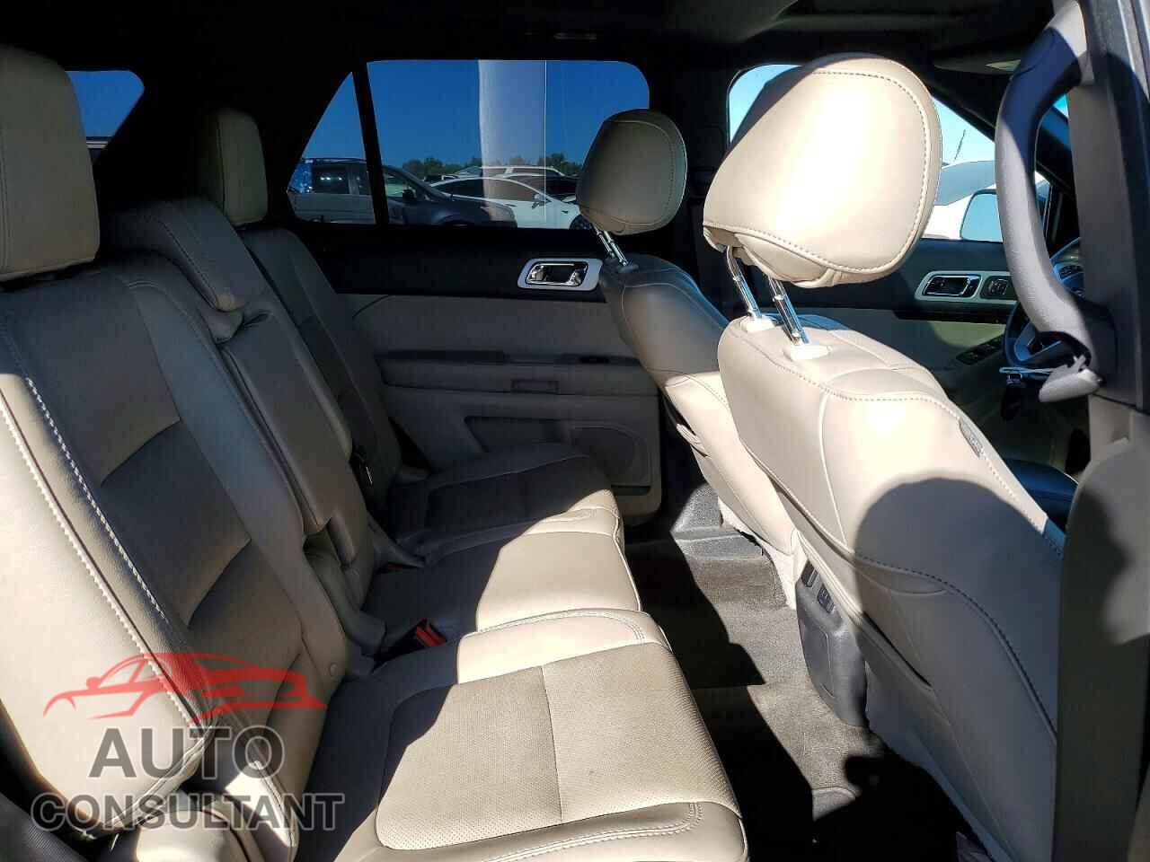 FORD EXPLORER 2013 - 1FM5K7F93DGA88372