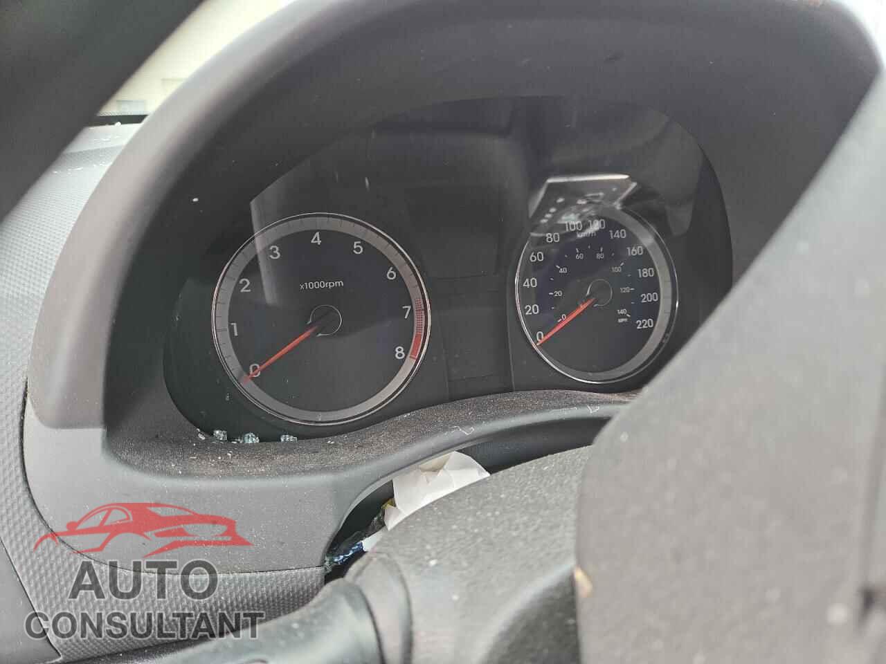 HYUNDAI ACCENT 2013 - KMHCT5AE1DU120220
