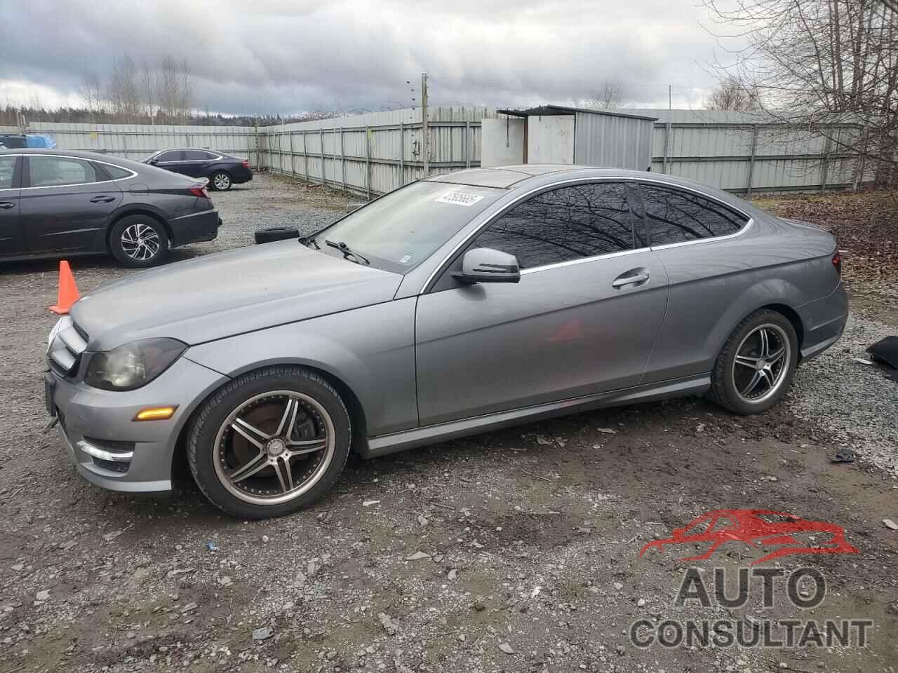 MERCEDES-BENZ C-CLASS 2013 - WDDGJ4HBXDF978796