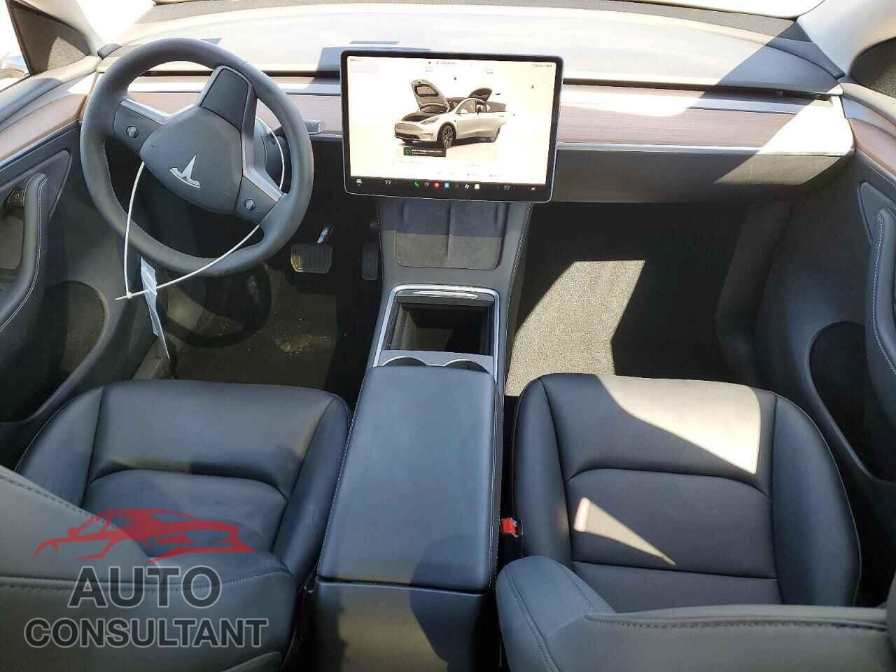 TESLA MODEL Y 2024 - 7SAYGDEE6RF209254