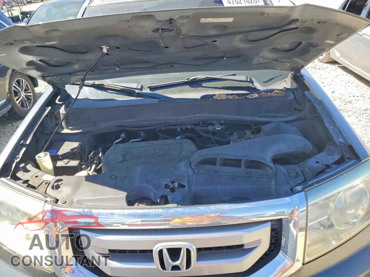 HONDA PILOT 2011 - 5FNYF3H90BB027015