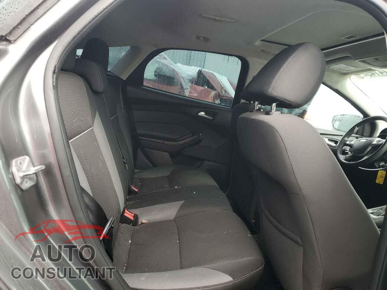 FORD FOCUS 2014 - 1FADP3K29EL180281