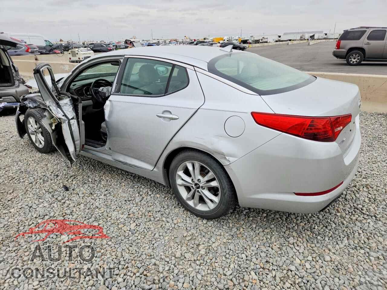 KIA OPTIMA 2011 - KNAGN4A76B5082256