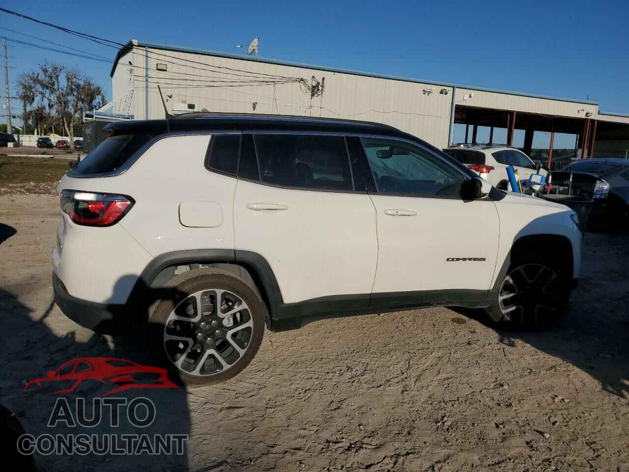 JEEP COMPASS 2018 - 3C4NJCCB5JT248248