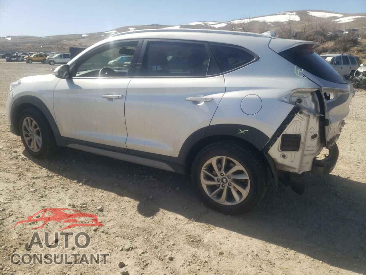 HYUNDAI TUCSON 2018 - KM8J3CA49JU767589