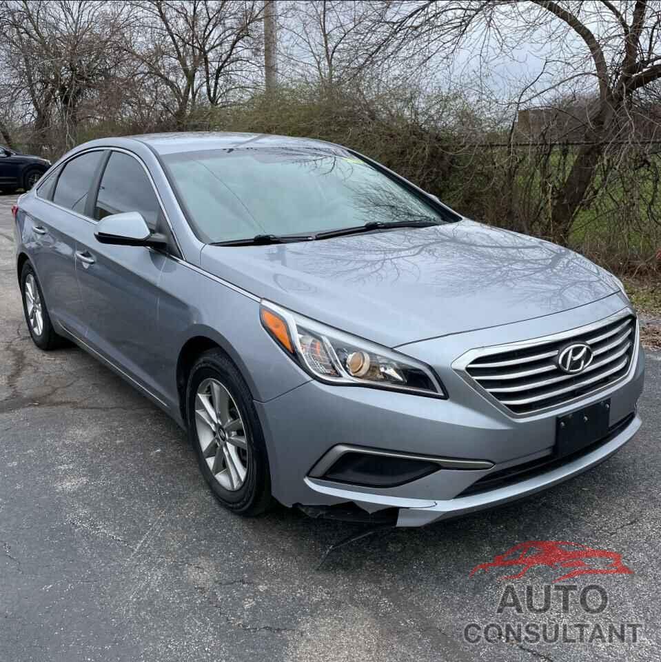 HYUNDAI SONATA 2017 - 5NPE24AF4HH559978