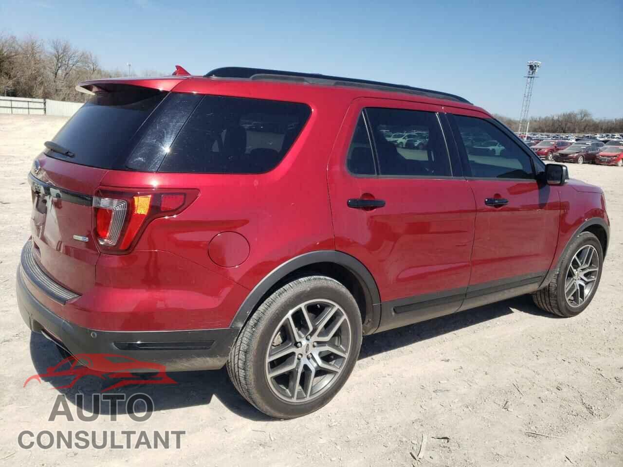 FORD EXPLORER 2018 - 1FM5K8GT2JGB55300