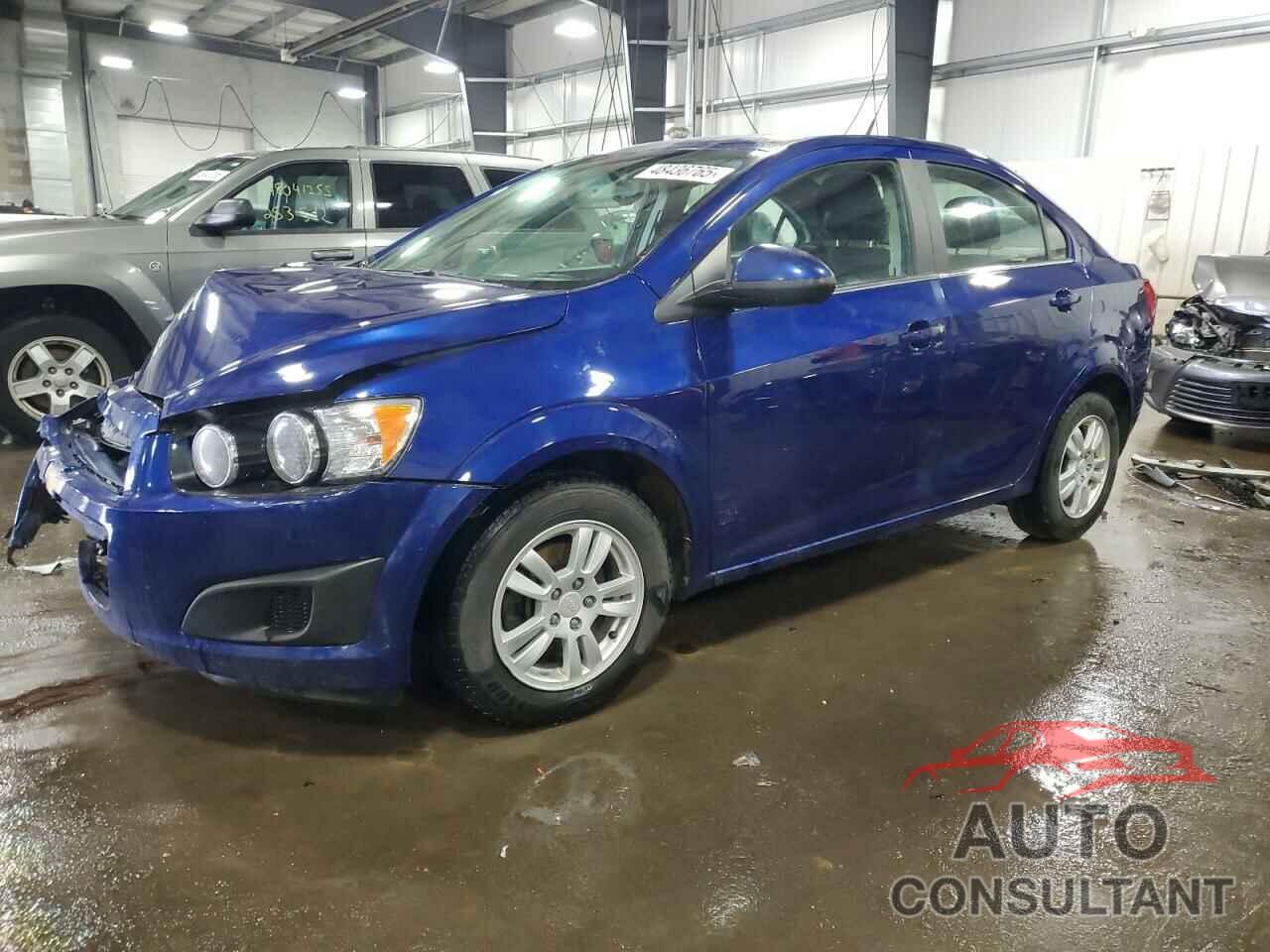 CHEVROLET SONIC 2014 - 1G1JC5SB1E4143281