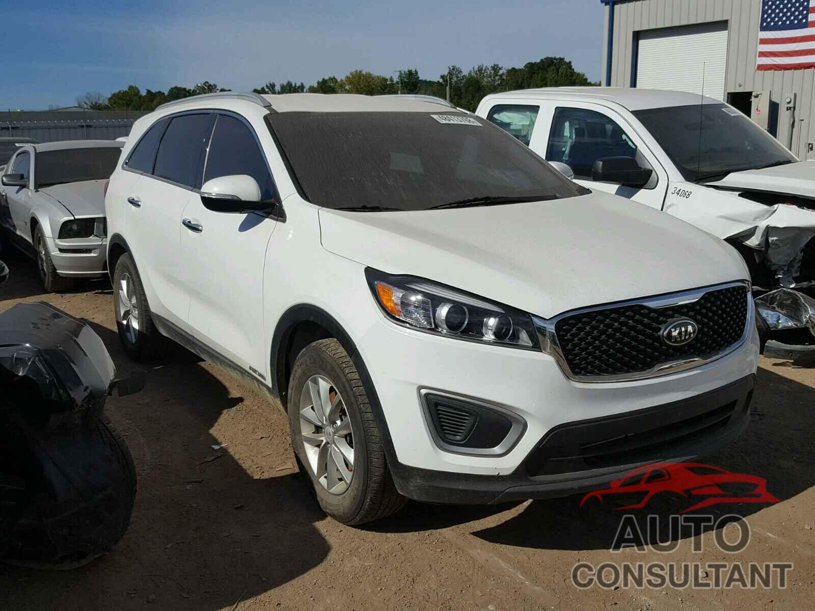 KIA SORENTO LX 2016 - 5XYPGDA54GG011678