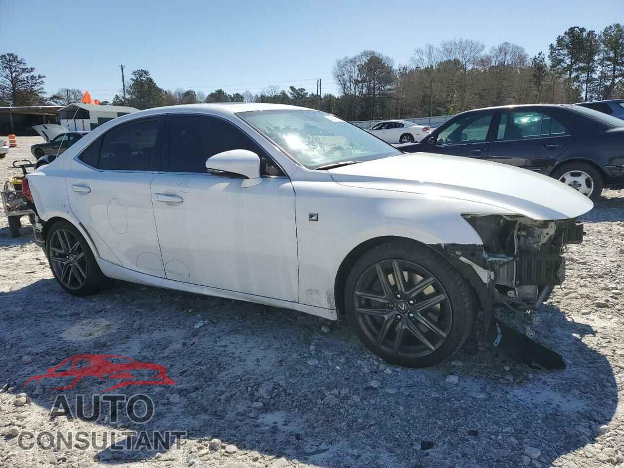 LEXUS IS 2014 - JTHBE1D21E5009312
