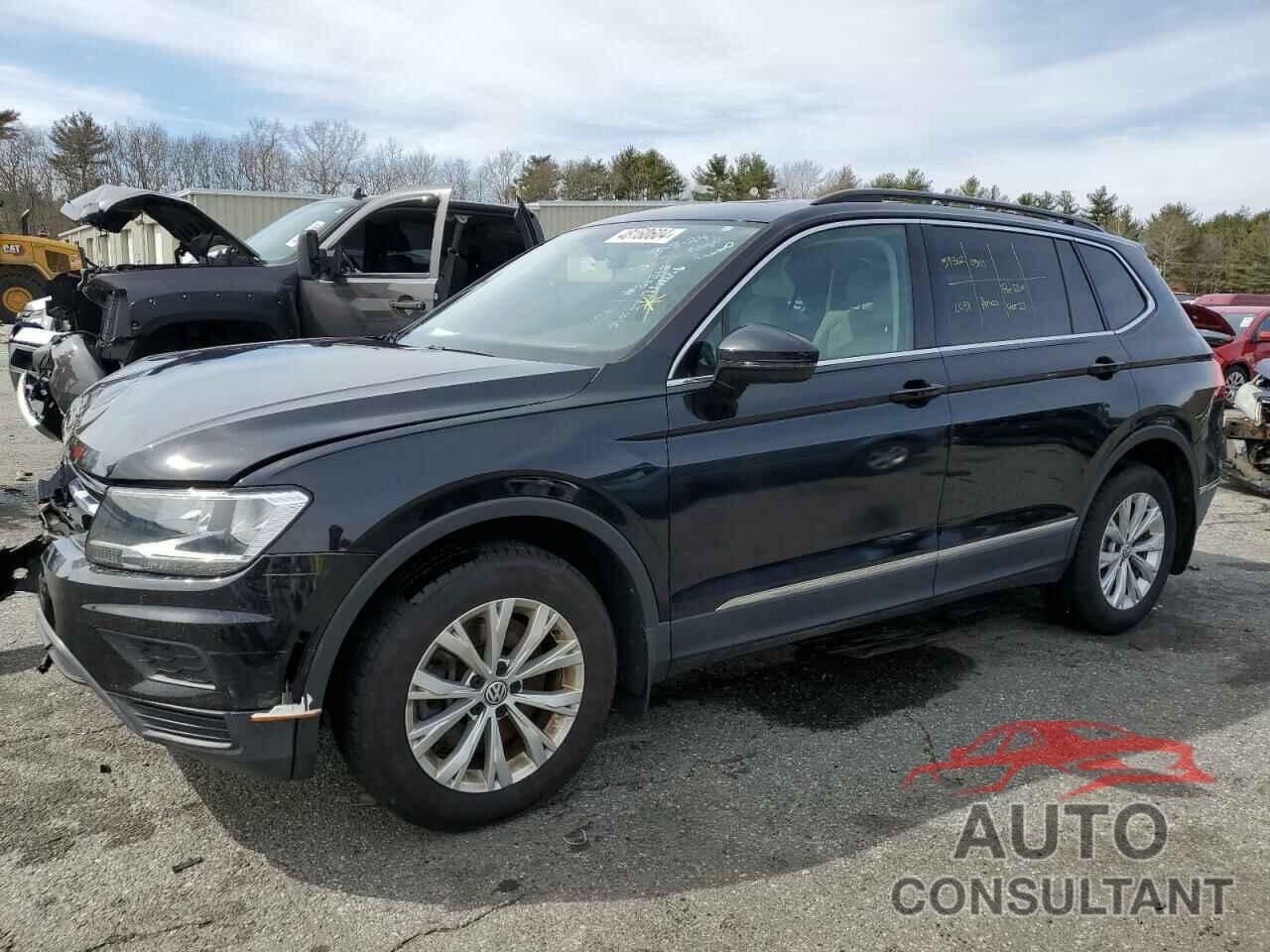 VOLKSWAGEN TIGUAN 2018 - 3VV2B7AX5JM159362