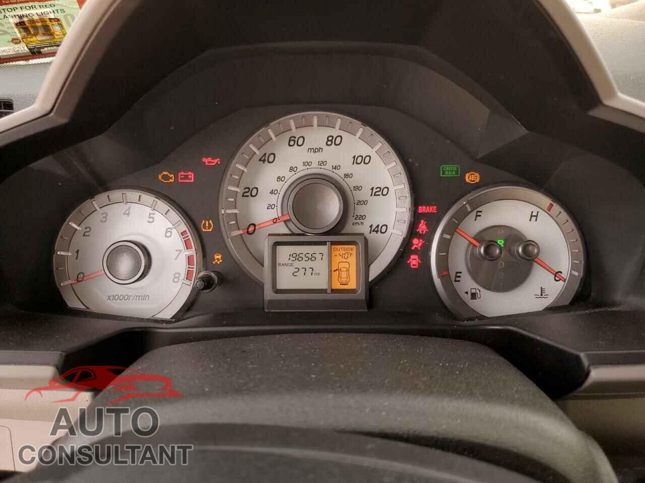 HONDA PILOT 2015 - 5FNYF4H5XFB041609