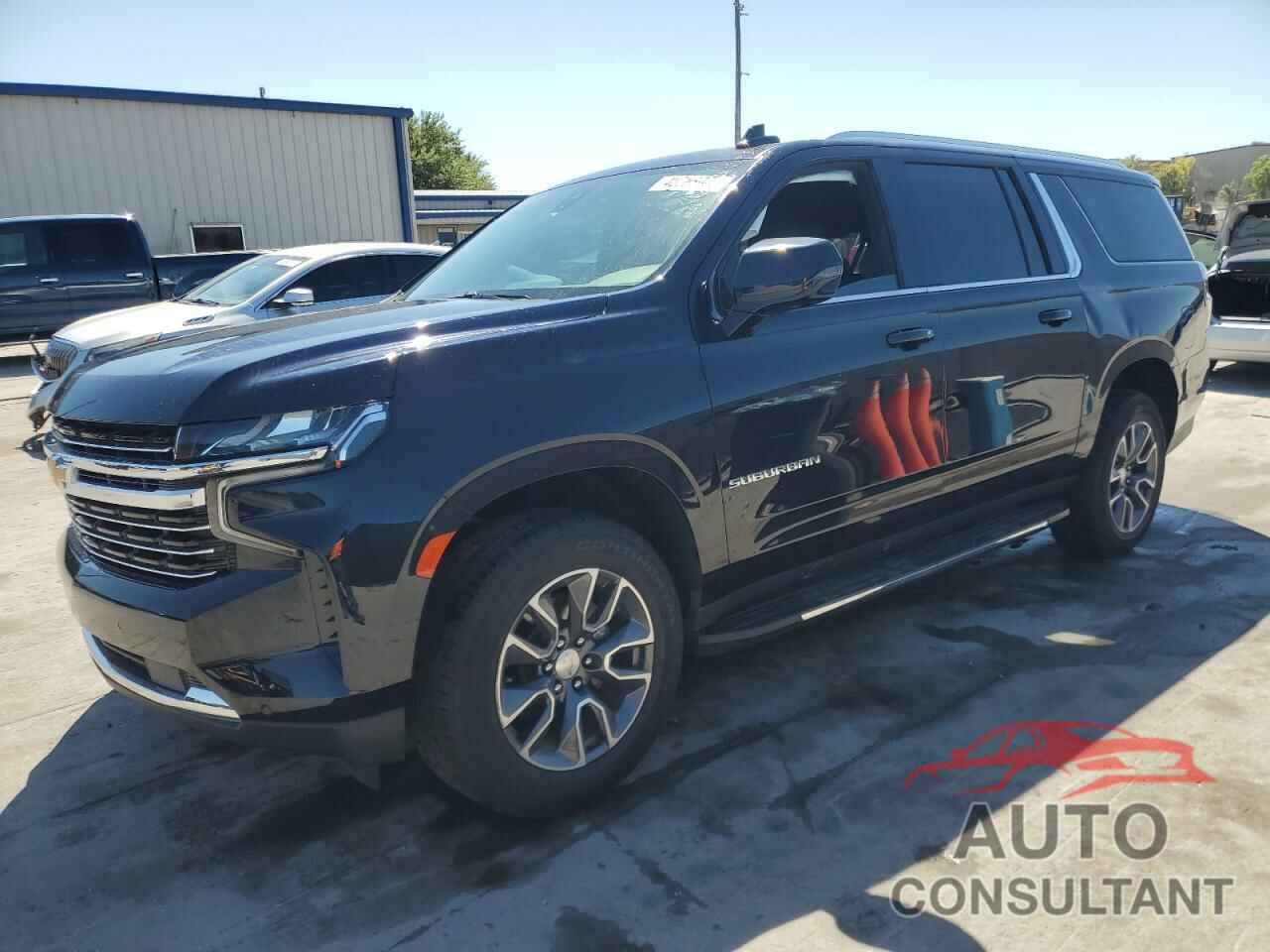 CHEVROLET SUBURBAN 2021 - 1GNSCCKD7MR136894