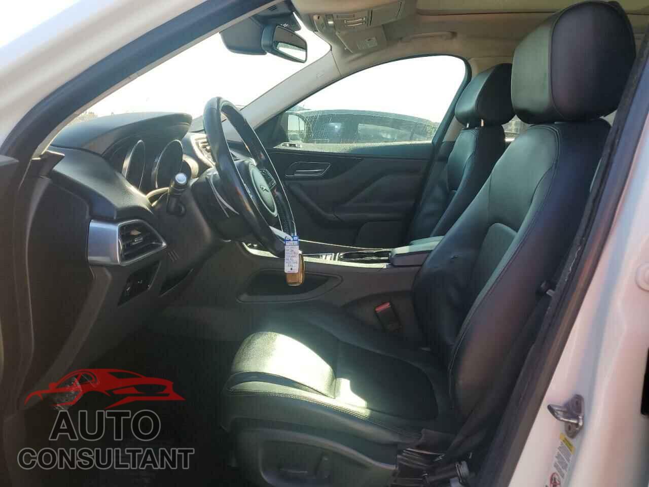 JAGUAR F-PACE 2017 - SADCJ2BV5HA047548
