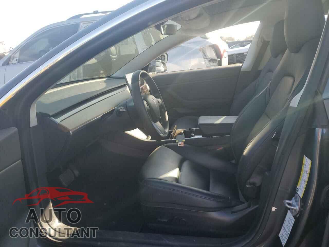 TESLA MODEL 3 2020 - 5YJ3E1EB6LF616807