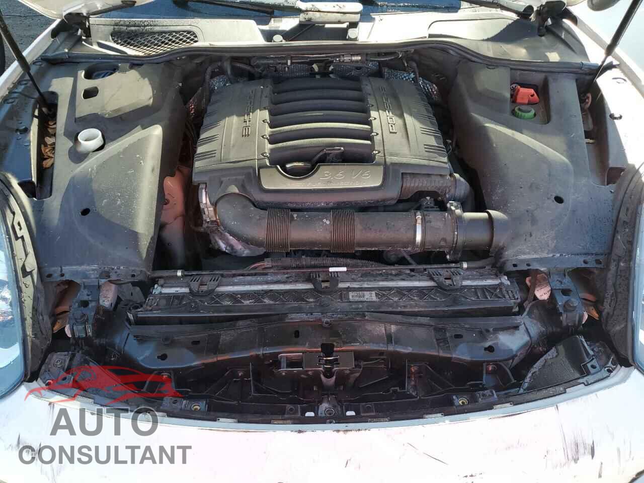 PORSCHE CAYENNE 2016 - WP1AA2A20GKA09470