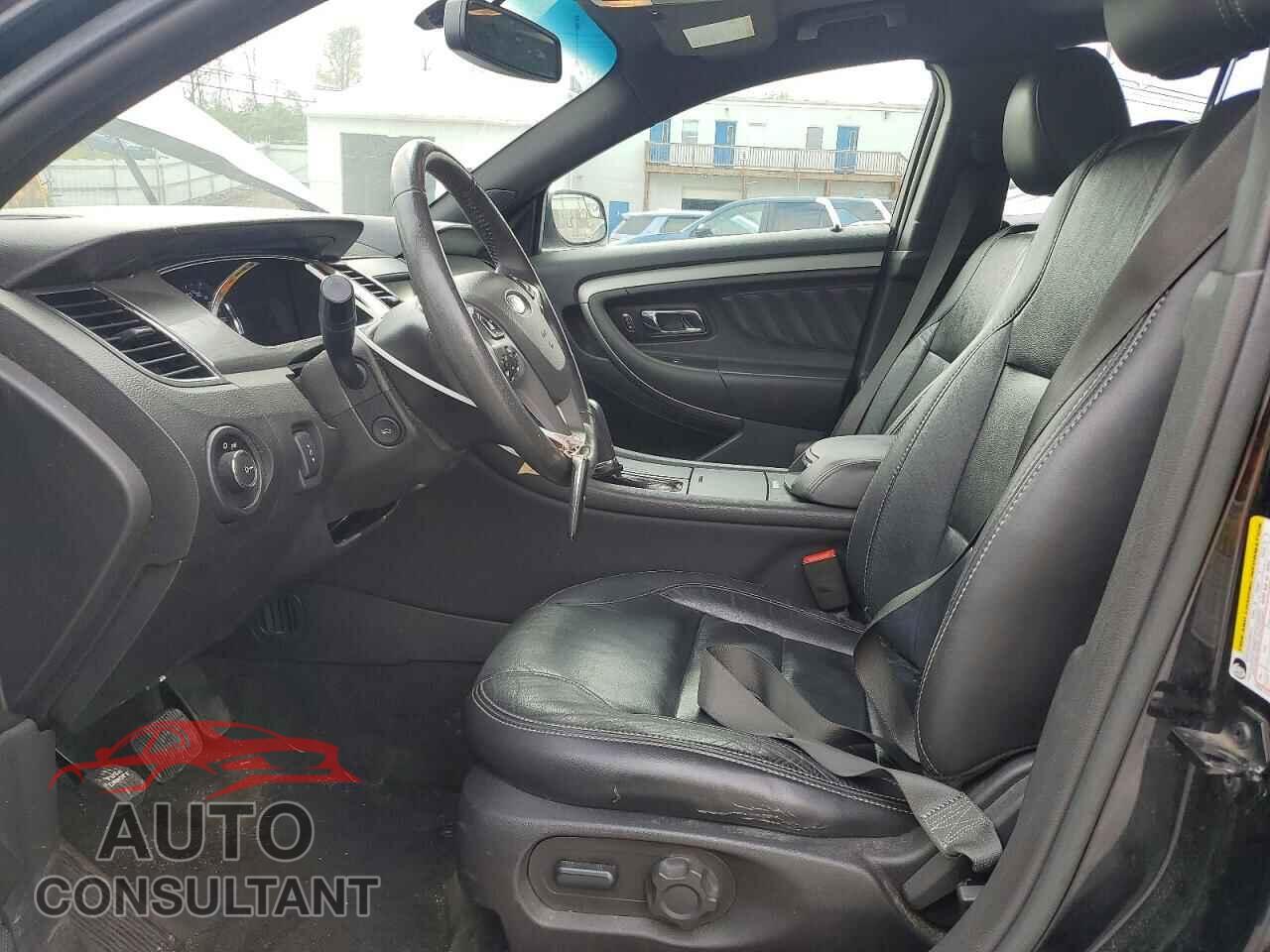 FORD TAURUS 2015 - 1FAHP2E84FG133228