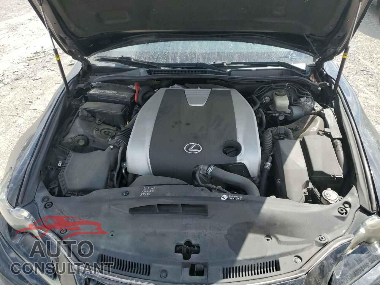 LEXUS IS 2014 - JTHBE1D29E5005055