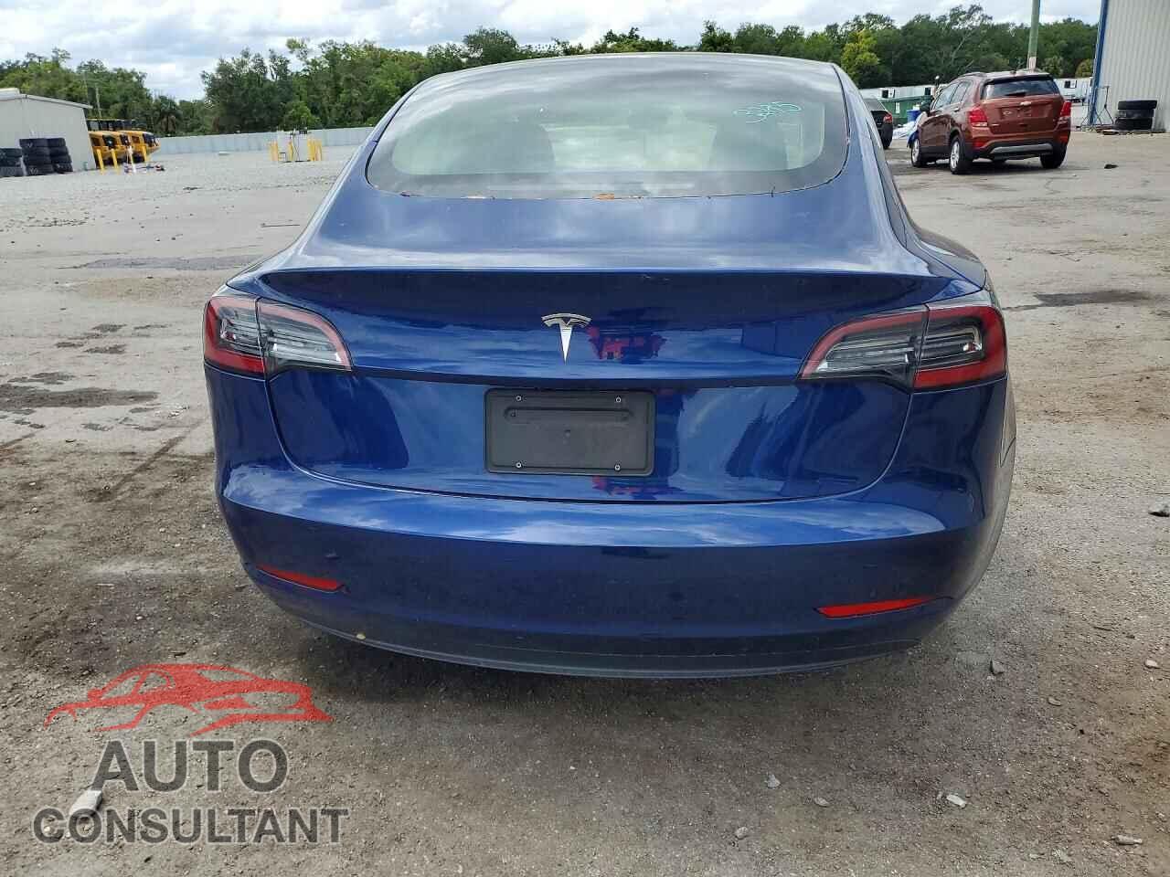 TESLA MODEL 3 2023 - 5YJ3E1EA8PF457690