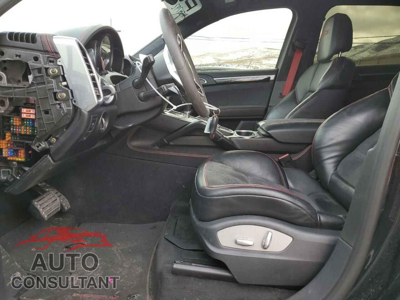 PORSCHE CAYENNE 2017 - WP1AD2A27HLA83990