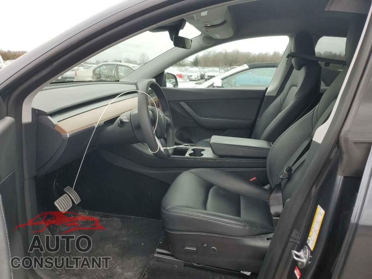 TESLA MODEL Y 2022 - 7SAYGDEF5NF397641