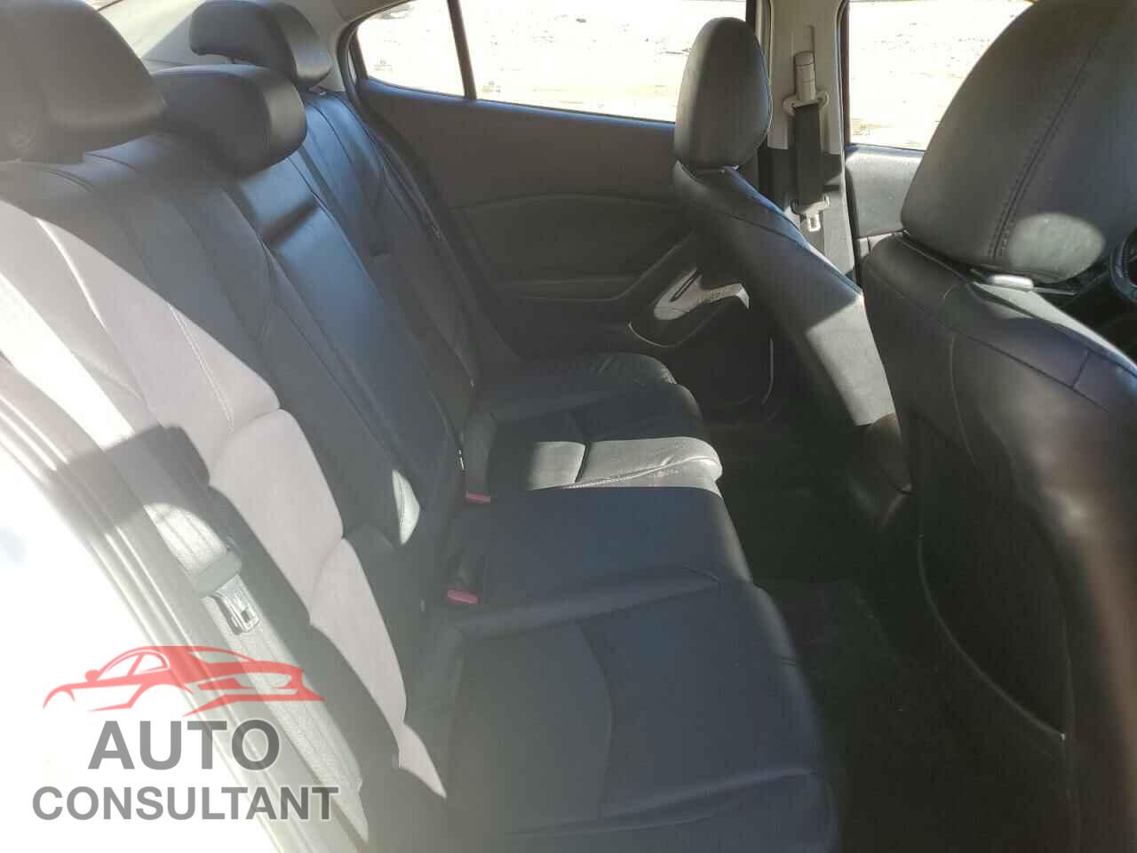 MAZDA 3 2017 - 3MZBN1V77HM104951