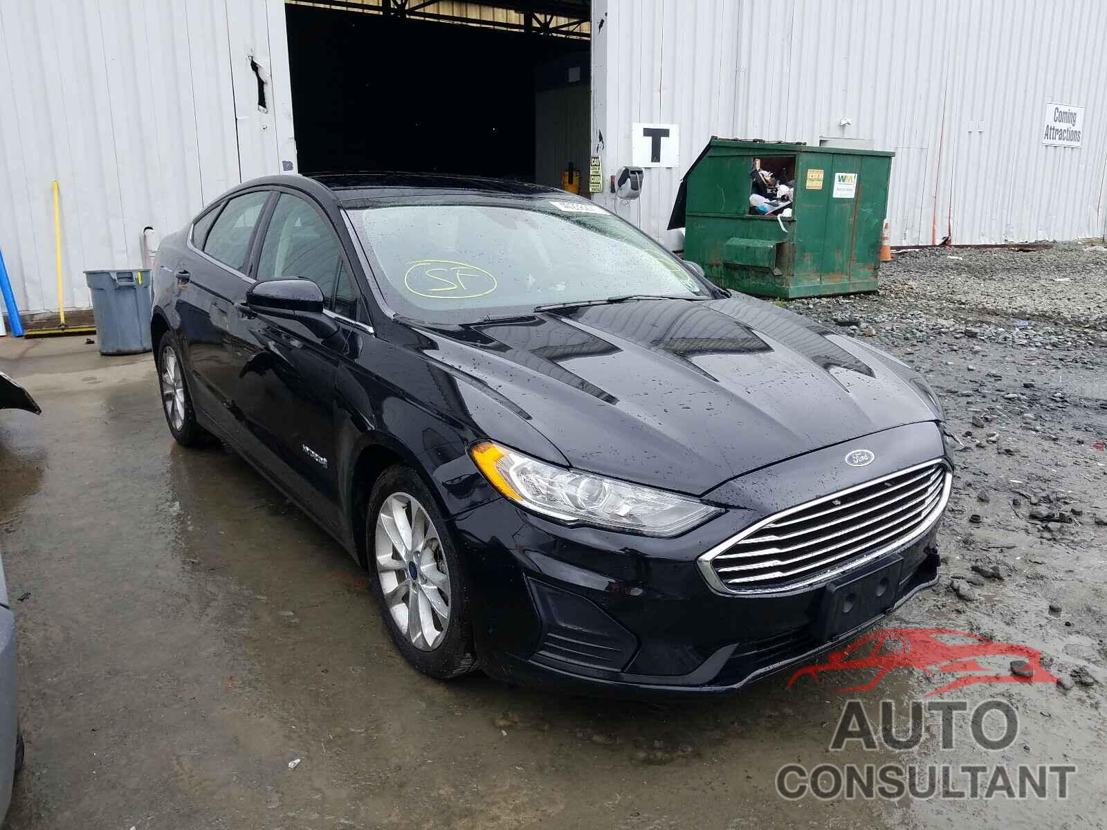 FORD FUSION 2019 - 3FA6P0LU4KR212753
