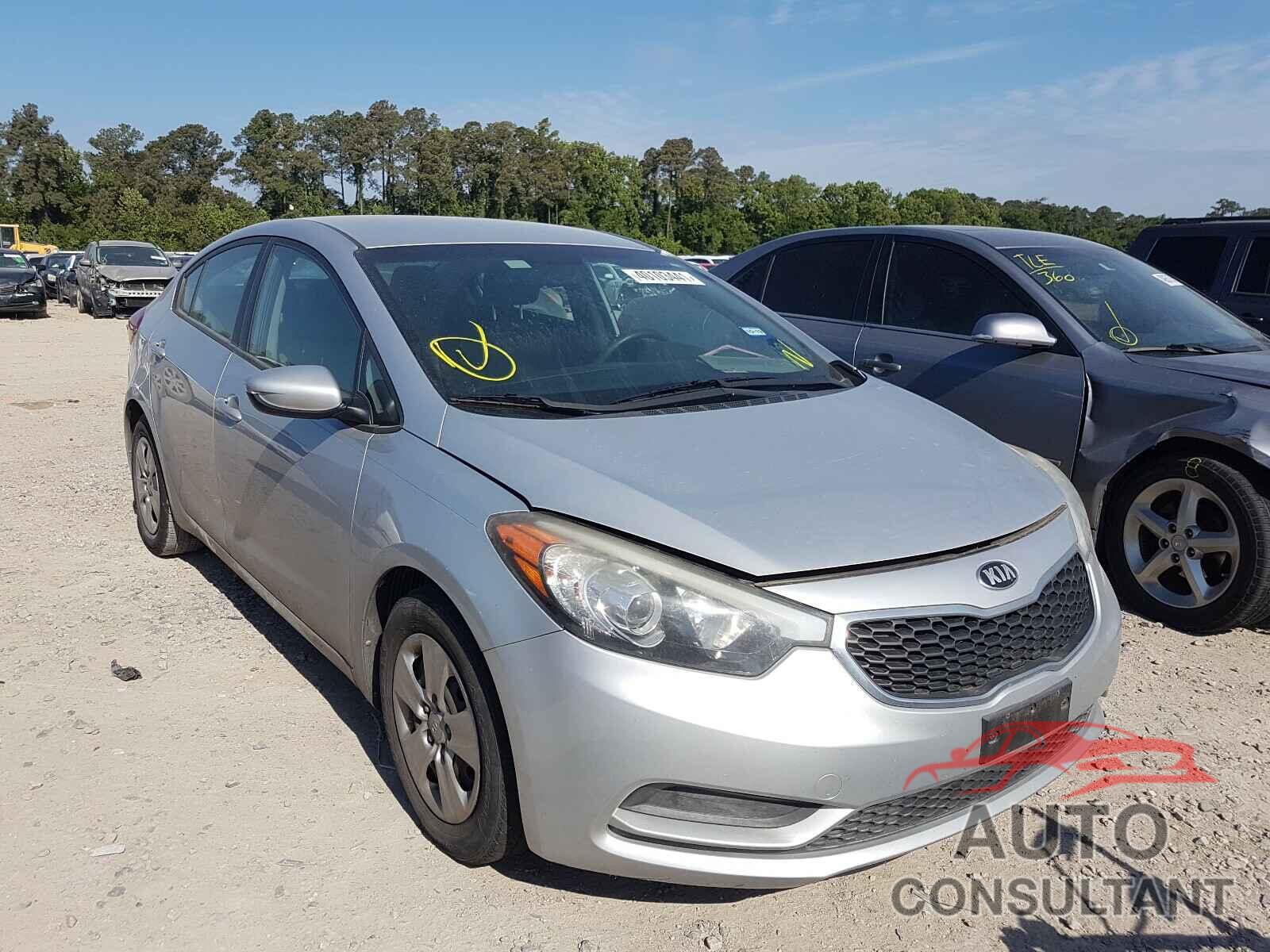 KIA FORTE 2016 - KNAFK4A67G5464525