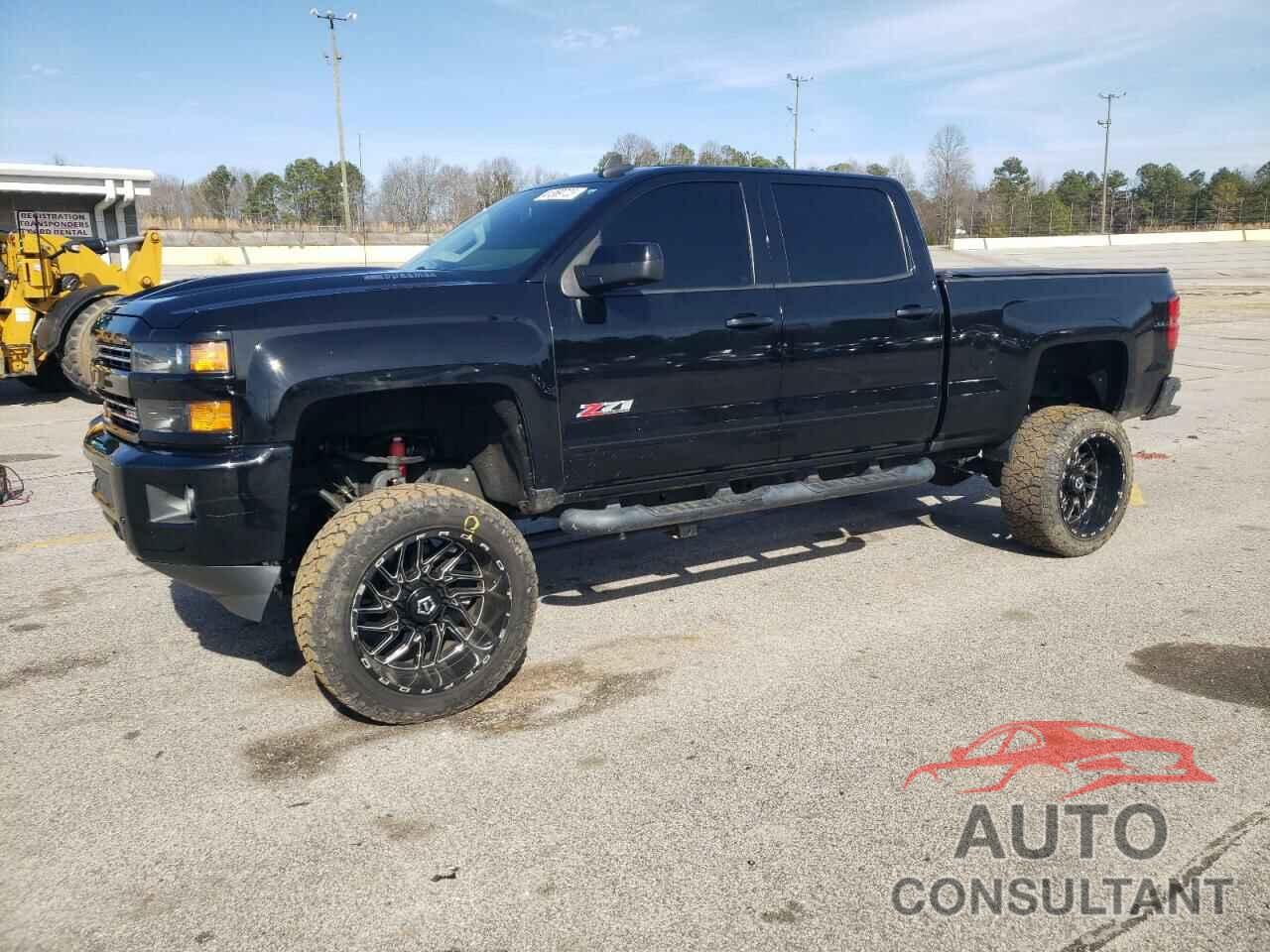 CHEVROLET SILVERADO 2018 - 1GC1KWEY9JF118711