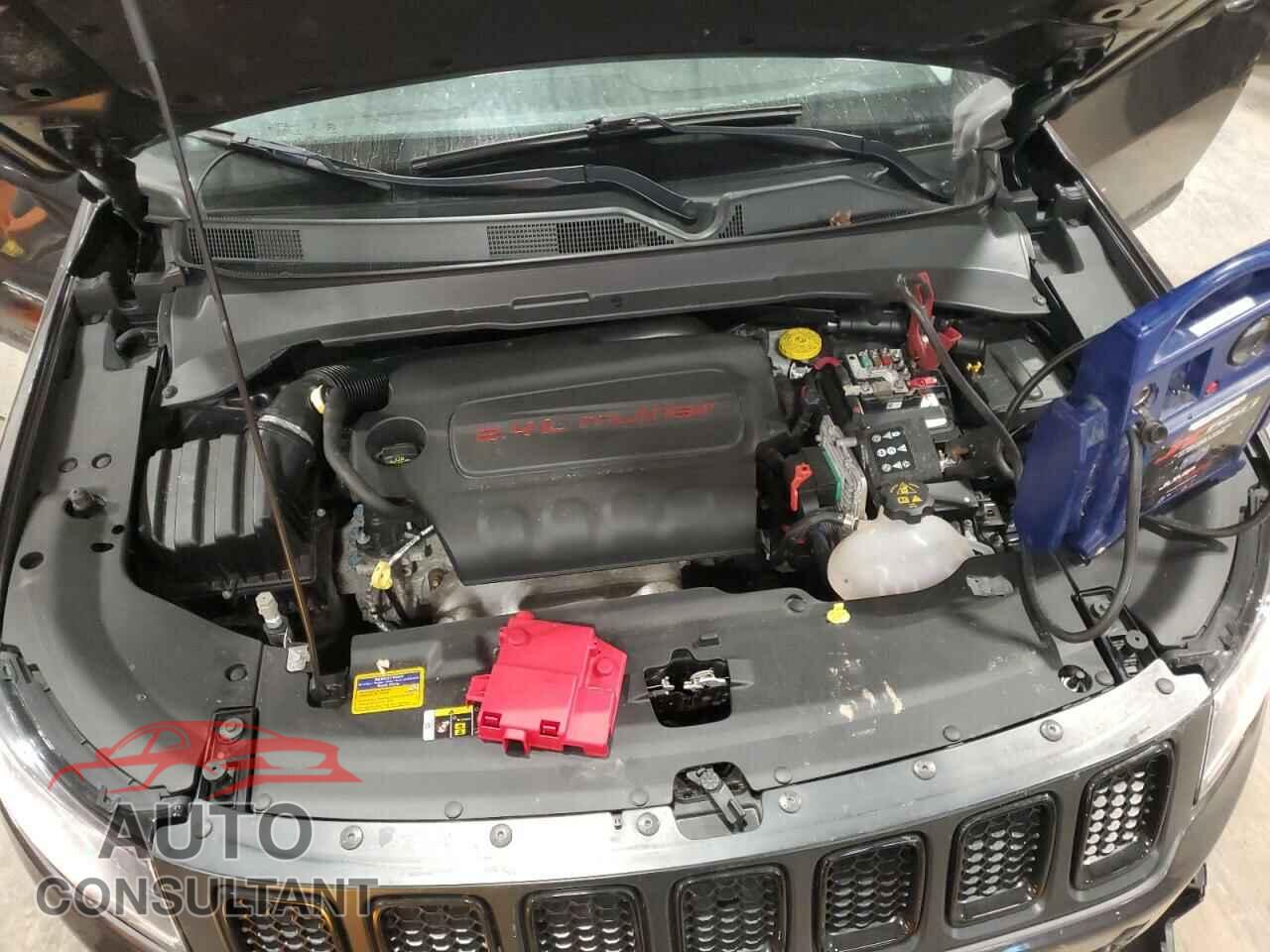 JEEP COMPASS 2020 - 3C4NJDBB0LT137469
